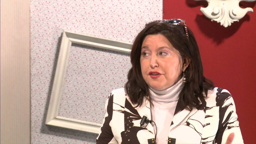 Imagen del programa cara a cara 57 1ª parte ana belen toribio en Radio Solidaria