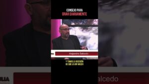 Portada del episodio ORAR es una DECISIÓN no una EMOCIÓN // Reflexiones  Cristianas Shorts