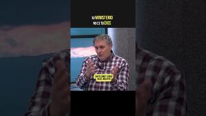 Portada del episodio ⚠️ Tu Ministerio NO ES tu Dios // Carlos Reich