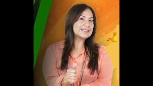 Portada del episodio Vale la Pena con Mayra Nazario y Joha Lejaim.