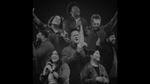 Portada del episodio Vale la Pena con Mayra Nazario: Lakewood Music Español presenta su nuevo tema musical titulado «D…