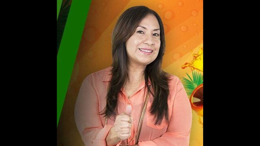 Imagen del programa Vale la Pena con Mayra Nazario y Analy. en Radio Solidaria