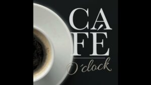 Portada del episodio Vale la Pena con Mayra Nazario: Lucy Cosme presenta su nuevo libro titulado «Café O’clock».