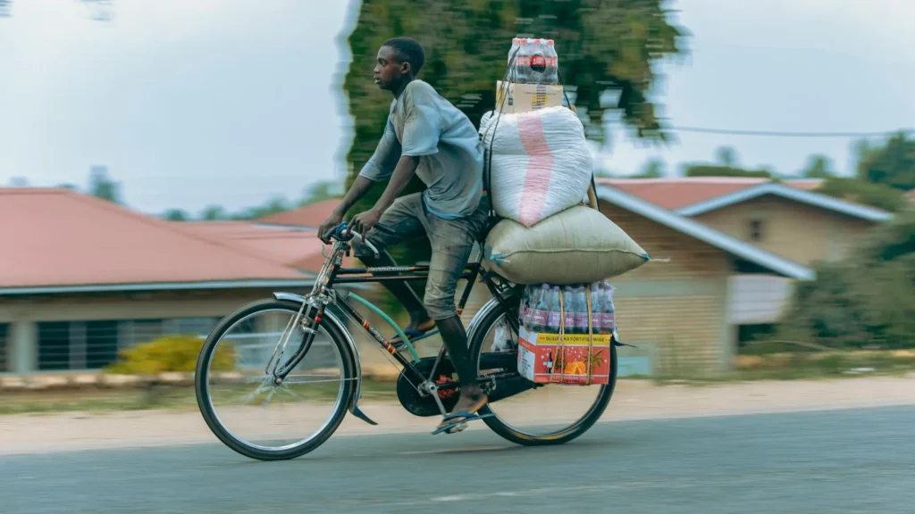 Una vida cambiada en África con tu bicicleta.